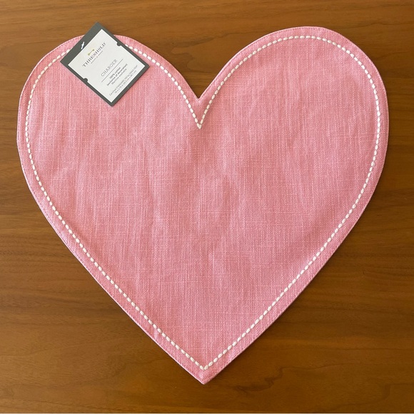 Heart Charger Placemats Pink Target Threshold Set of 2 Wedding Anniversary - Picture 8 of 8